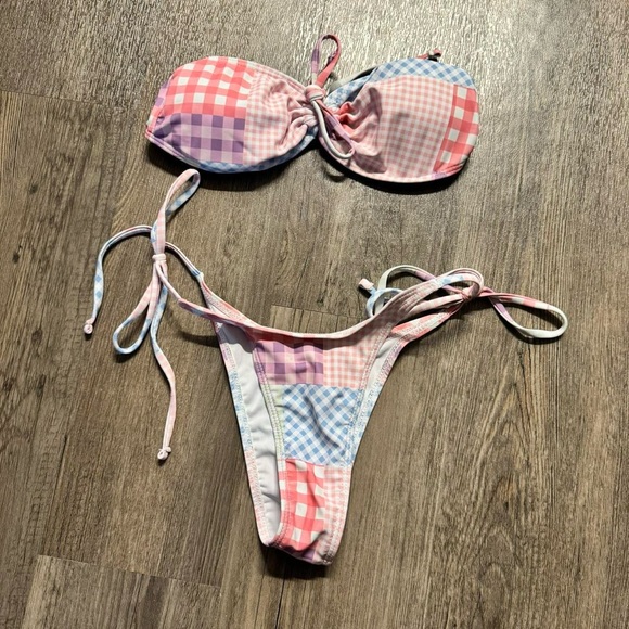Bikini Bundle - Picture 3 of 8